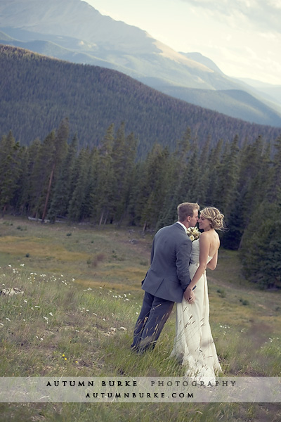 keystone colorado mountain wedding bride groom