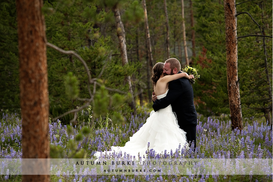 winter park colorado wild horse inn wedding bride groom first look