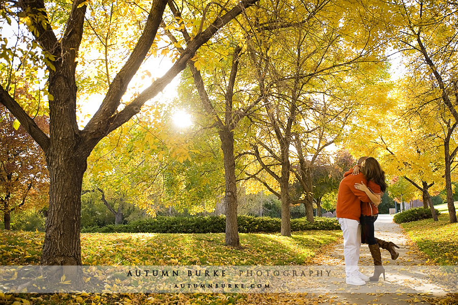 colorado autumn engagement session denver leaves