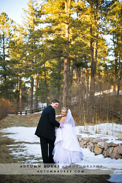 colorado winter wedding cielo bride groom