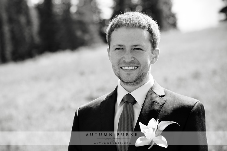 groom beaver creek allies cabin wedding