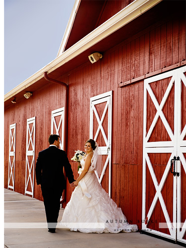 colorado wedding rustic elegant barn bride and groom larkspur crooked willow