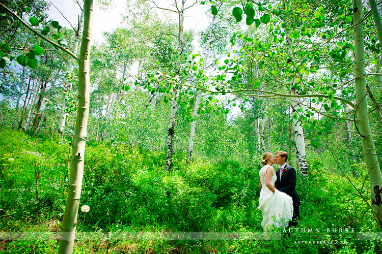 beaver creek saddle ridge wedding colorado mountain first look wedding deck aspen grove