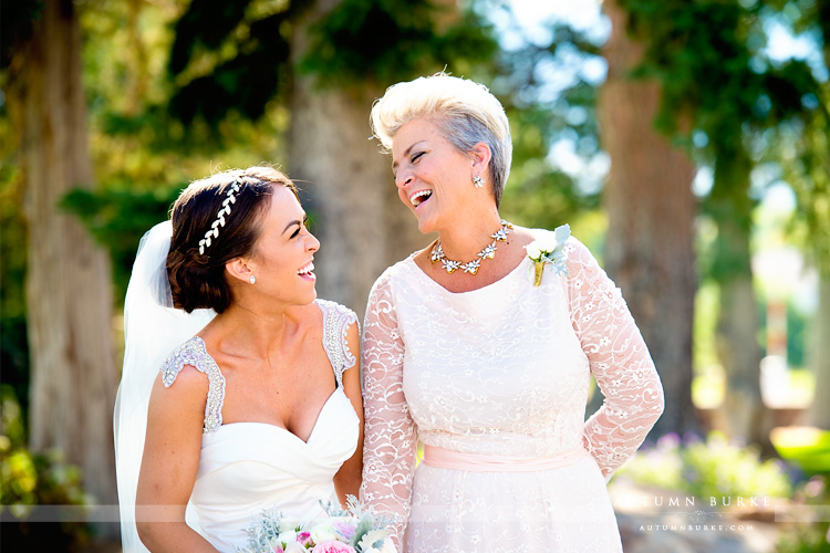 colorado highlands ranch mansion wedding bride and mom portrait mother of the bride