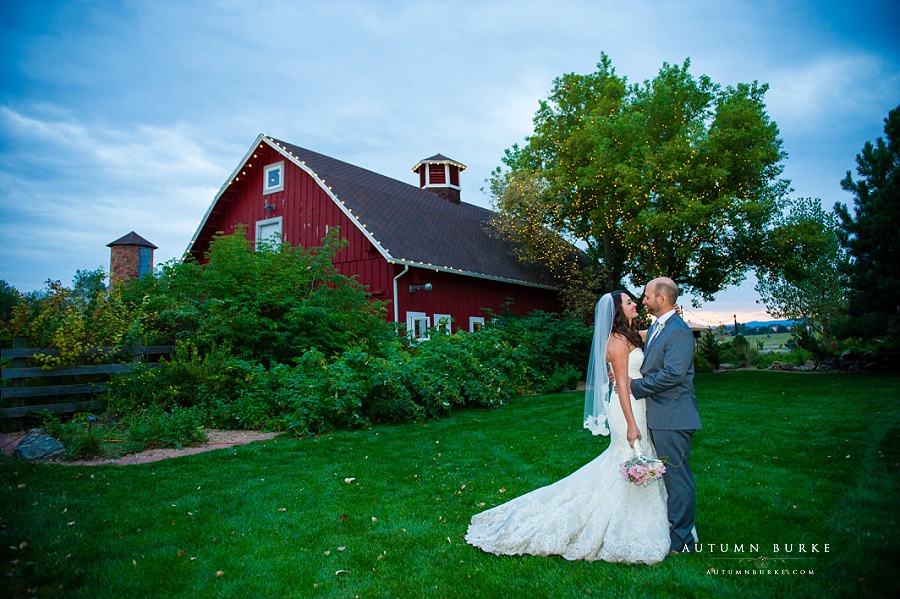 chatfield botanic gardens wedding barn and silo bride and groom portrait colorado rustic elegance