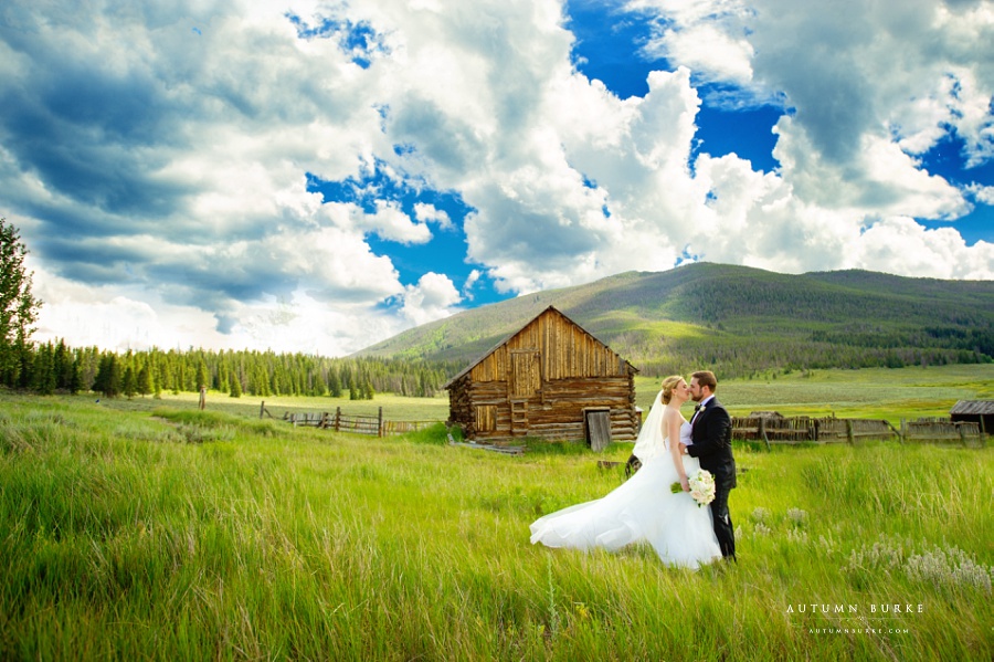 keystone ranch colorado mountain wedding rustic barn mountains 